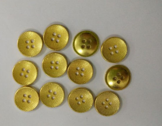 Botão de ouro de 13 mm com 2 furos
